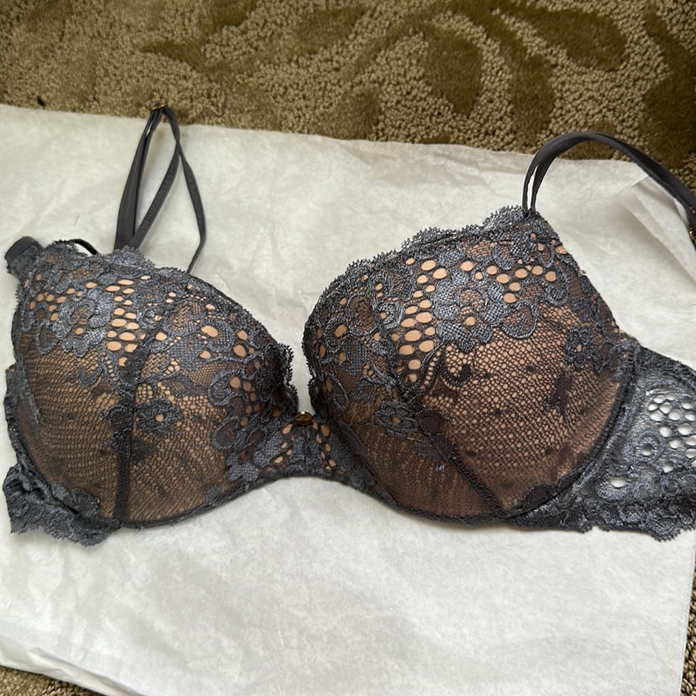 Victoria’s Secret Bra
